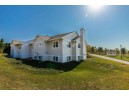 1940 Huntington Park Dr, Reedsburg, WI 53959