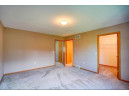 3075 Wyndham Dr, Sun Prairie, WI 53590