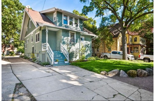 1915 Regent St, Madison, WI 53726