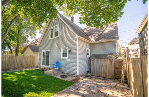 517 S Mills St, Madison, WI 53715