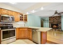 7405 Whitacre Rd /325 Oldfield Rd, Madison, WI 53717