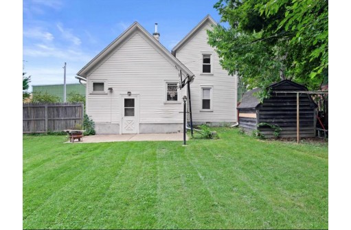 507 S Washington St, Janesville, WI 53548