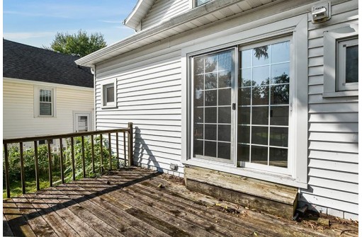 213 W Lakeside St, Madison, WI 53715