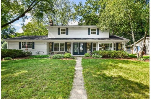 3114 Ashford Ln, Madison, WI 53713