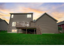 9001 Pine Hollow Pl, Verona, WI 53593