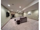 639 Greenway Point Dr, Janesville, WI 53548