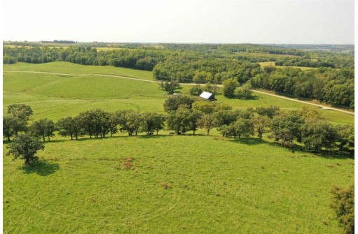 427+- ACRES County Road E, Livingston, WI 53554