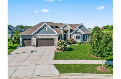 1117 Guinness St, Waunakee, WI 53597