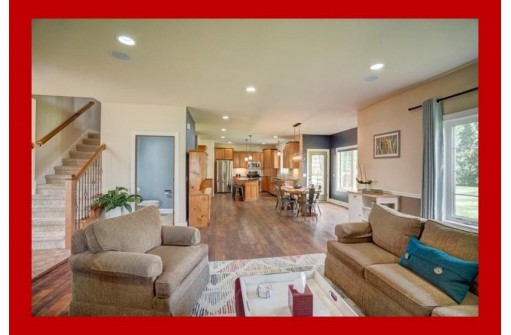 4885 Highwood Cir, Middleton, WI 53562