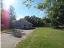 3224 S Oakhill Ave, Janesville, WI 53545