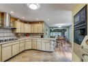 1316 S Grant Ave, Janesville, WI 53546