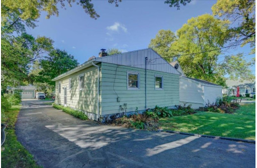 3606 Johns St, Madison, WI 53714-28