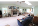 4260 Pella Ln, McFarland, WI 53558