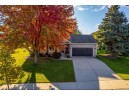 5001 Oak Valley Dr, Madison, WI 53704