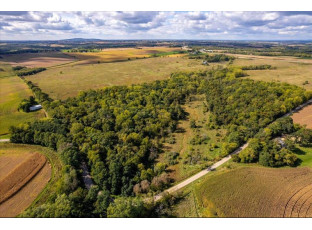 248 AC Erb Rd Verona, WI 53593