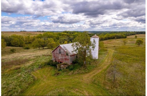 248 AC Erb Rd, Verona, WI 53593