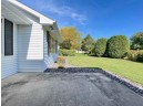 1112 Thornecrest Dr, Janesville, WI 53546