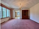 1112 Thornecrest Dr, Janesville, WI 53546