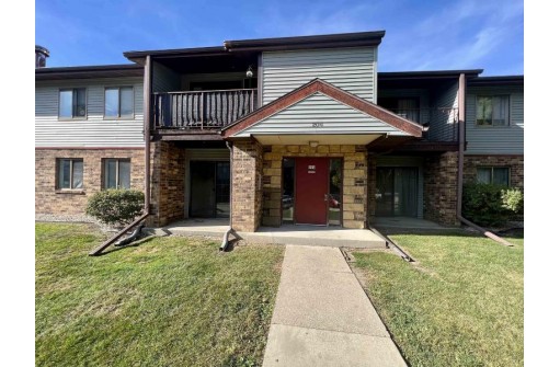 204 Ski Ct C, Fitchburg, WI 53713