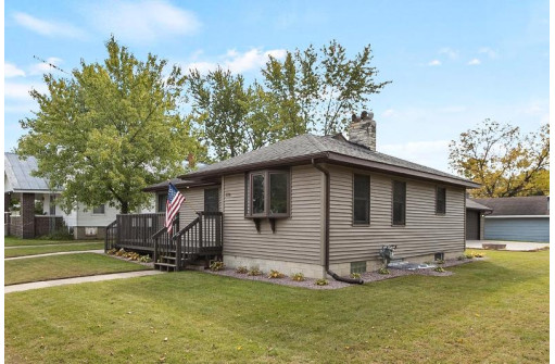 278 Central Ave, Montello, WI 53949