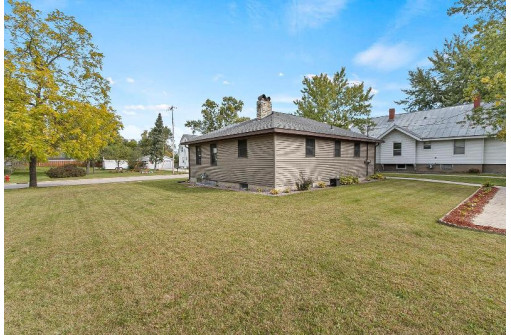 278 Central Ave, Montello, WI 53949