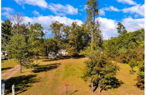 416 Sir Winston Tr, Nekoosa, WI 54457