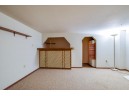 3750 Raintree Rd, Sun Prairie, WI 53590