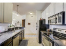 121 Metro Terr 307, Madison, WI 53718