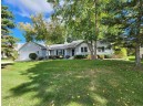 218 E Mills Dr, Lake Mills, WI 53551