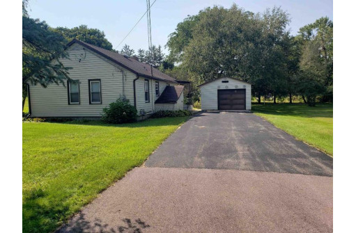 289 E Old Hwy 16, Rio, WI 53960