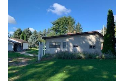 408 Grove St, Randolph, WI 53956