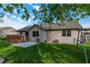 209 Genesis Dr, Evansville, WI 53536