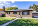 1452 Monterey Ln, Janesville, WI 53545