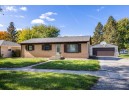 1452 Monterey Ln, Janesville, WI 53545