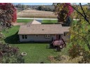 2629 Highland Dr, Cambridge, WI 53523