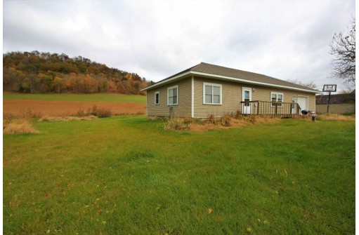 E14210 County Road P, La Farge, WI 54639