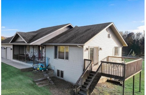 W4557 Cedar Ln, Montello, WI 53949