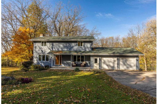 W4624 Richland Rd, Monroe, WI 53566