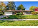 1521 Liberty Ln, Janesville, WI 53545