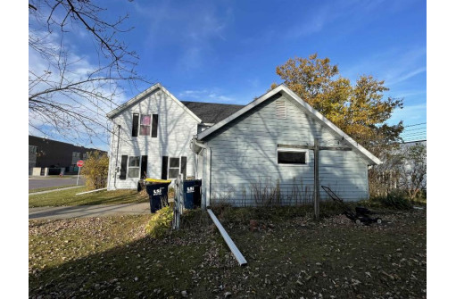 404 Prairie St, Mauston, WI 53948