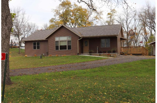 8936 N Jacobs Dr, Milton, WI 53563