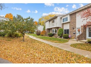 246 Grand Canyon Dr Madison, WI 53705