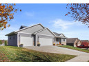 1270 Fieldcrest Dr, Edgerton, WI 53534