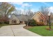 754 Prestwick Ct Oconomowoc, WI 53066-4655