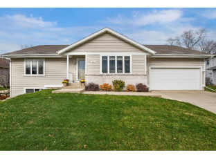 3290 Box Hill Rd Sun Prairie, WI 53590