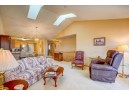 3004 Edmonton Dr, Sun Prairie, WI 53590