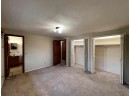 865 Suffolk Dr, Janesville, WI 53546