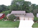 865 Suffolk Dr, Janesville, WI 53546