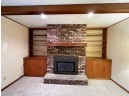 865 Suffolk Dr, Janesville, WI 53546