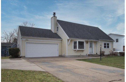 5737 Williamsburg Way, Fitchburg, WI 53719